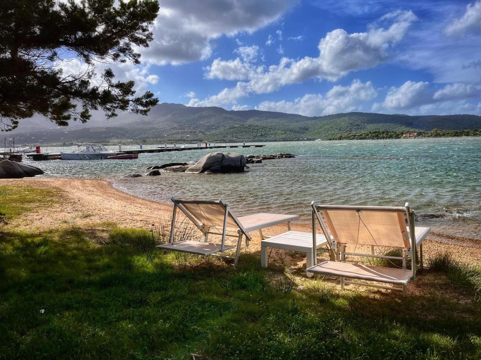 House On The Beach - Porto Rotondo Luaran gambar